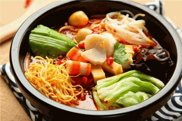 华飞火锅米线小吃